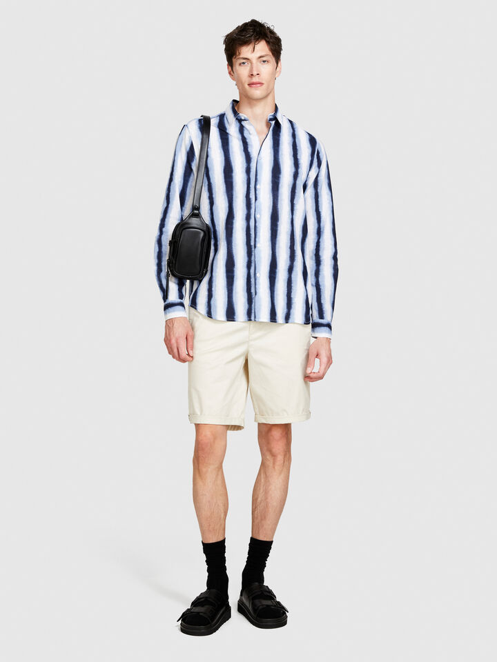 Slim fit bermudas - men's slim fit trousers - Creamy White | Sisley image number 1